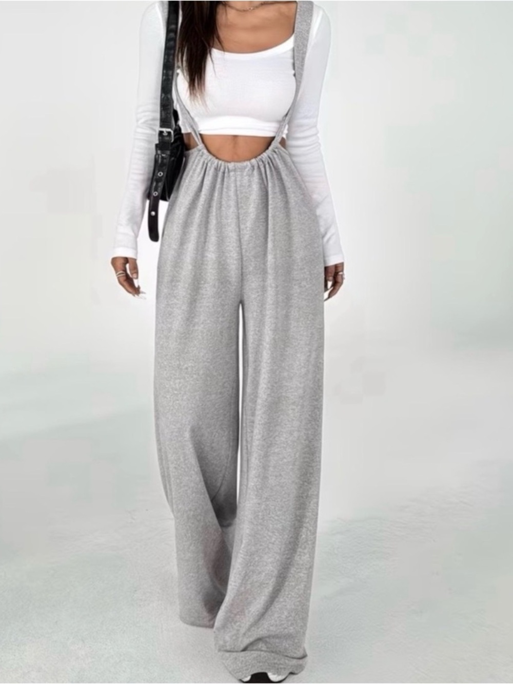 Wide Leg Suspender Pants in Light
Gray